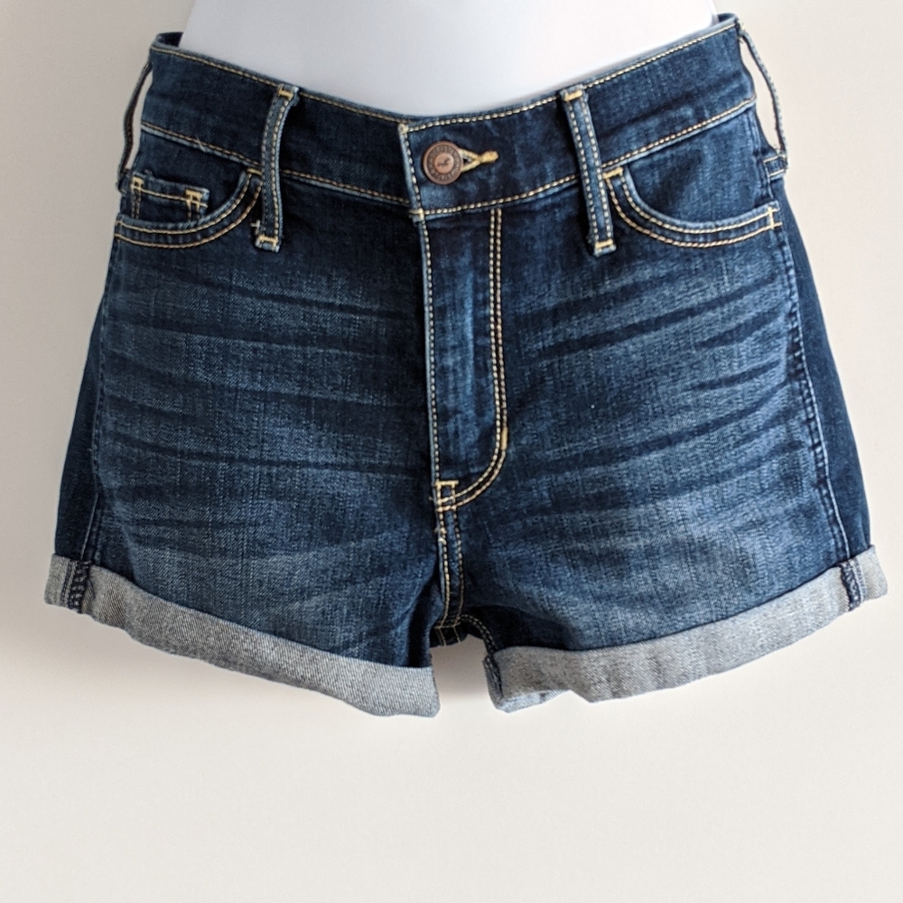 Hollister Short-Short High-Rise Denim Shorts